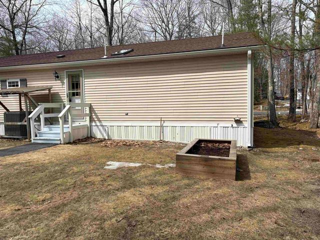 9 Kenyann Drive, Wolfeboro, NH 03894