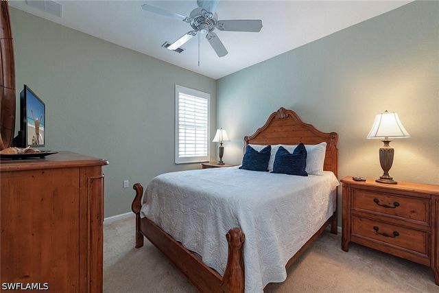 8375 Whisper Trace LN M202, Naples, FL 34114