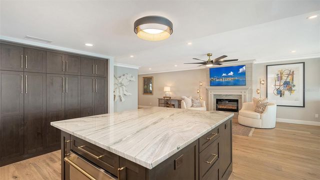 4708 OCEAN BOULEVARD E7, Sarasota, FL 34242