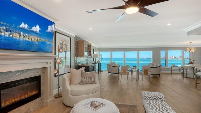 4708 OCEAN BOULEVARD E7, Sarasota, FL 34242