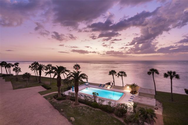 4708 OCEAN BOULEVARD E7, Sarasota, FL 34242