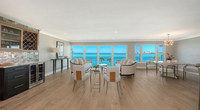 4708 OCEAN BOULEVARD E7, Sarasota, FL 34242