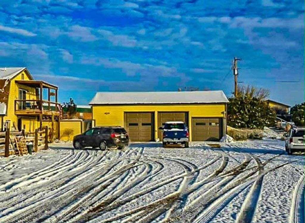 654 Hwy 20 N, Thermopolis, WY 82443 photo 16