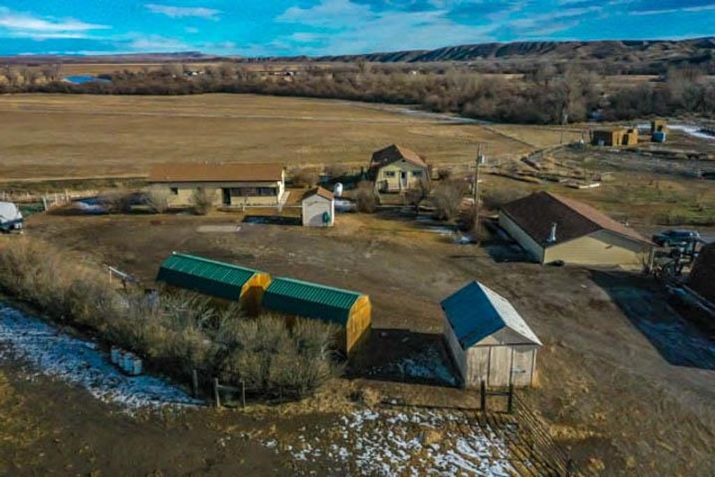 654 Hwy 20 N, Thermopolis, WY 82443 photo 24