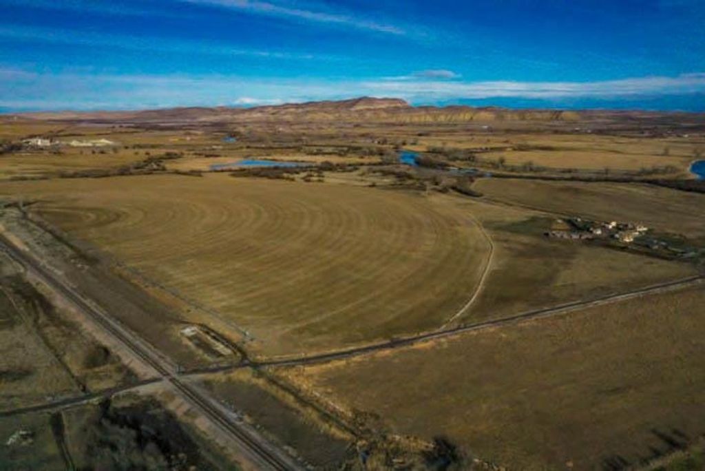 654 Hwy 20 N, Thermopolis, WY 82443 photo 31