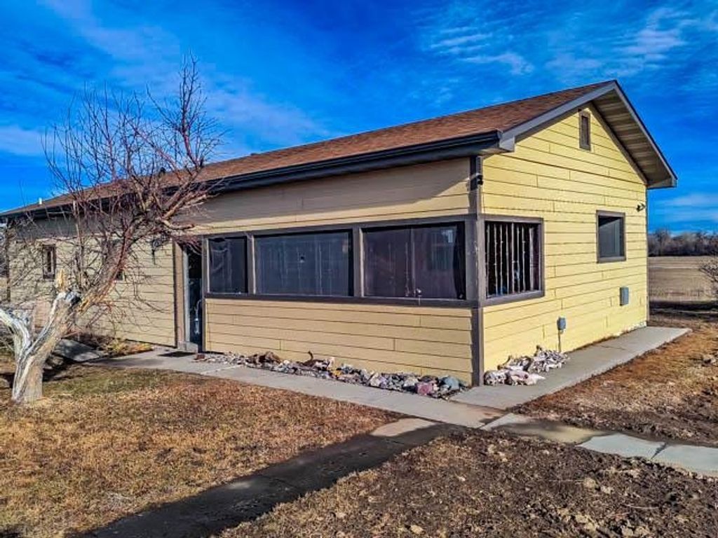 654 Hwy 20 N, Thermopolis, WY 82443 photo 37