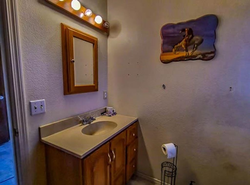 654 Hwy 20 N, Thermopolis, WY 82443 photo 61