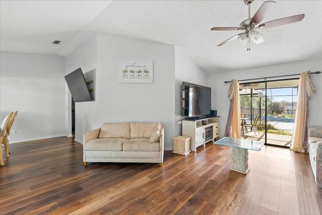 905 STRATFORD MANOR DRIVE, Brandon, FL 33510