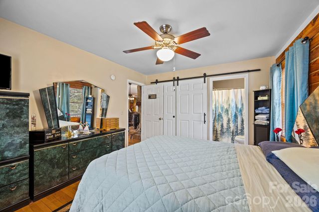 951 Pine Tree Road, Spruce Pine, NC 28777