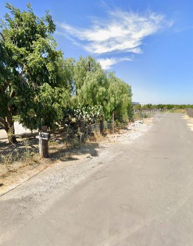 732 Briggs Ave, Lathrop, CA 95330