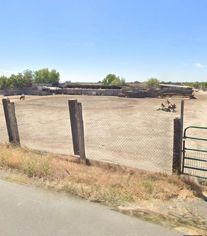 732 Briggs Ave, Lathrop, CA 95330