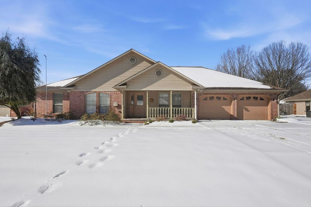 7 Ginger Drive, Conway, AR 72032