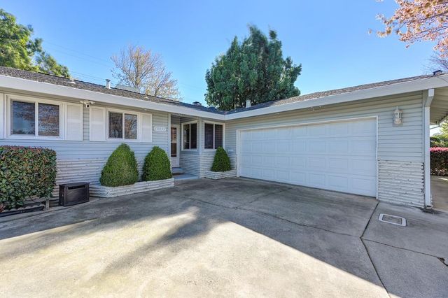 10832 Glenhaven Way, Rancho Cordova, CA 95670