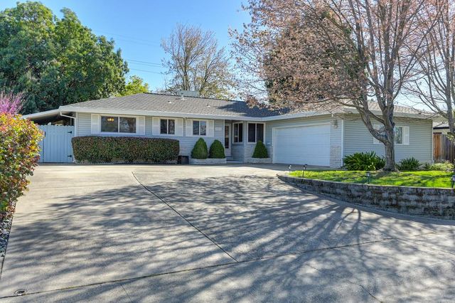 10832 Glenhaven Way, Rancho Cordova, CA 95670