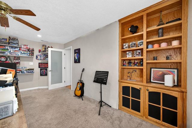 10832 Glenhaven Way, Rancho Cordova, CA 95670