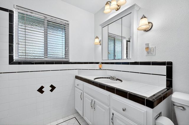 10832 Glenhaven Way, Rancho Cordova, CA 95670