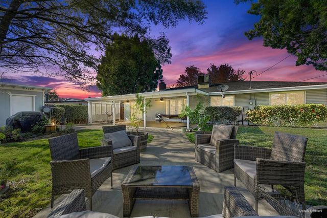 10832 Glenhaven Way, Rancho Cordova, CA 95670