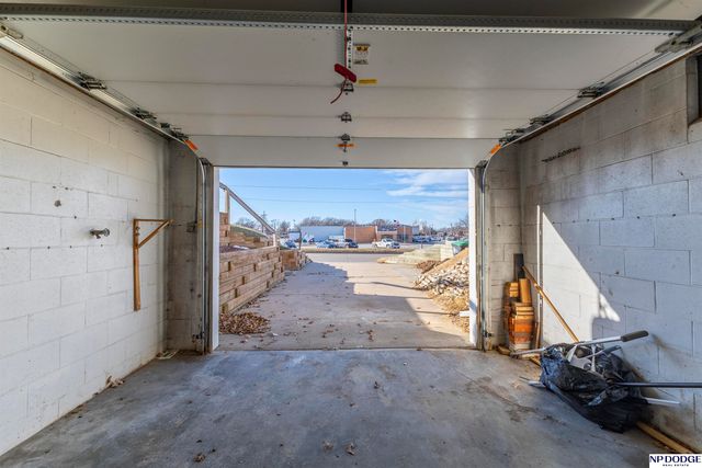 3523 S 50th Street, Omaha, NE 68106