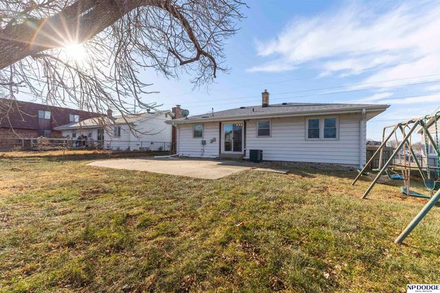3523 S 50th Street, Omaha, NE 68106