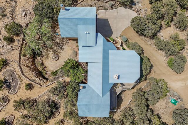 51 Coyote Mountain Road, Santa Fe, NM 87505