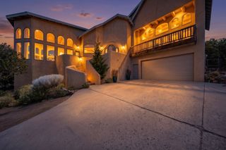 51 Coyote Mountain Road, Santa Fe, NM 87505