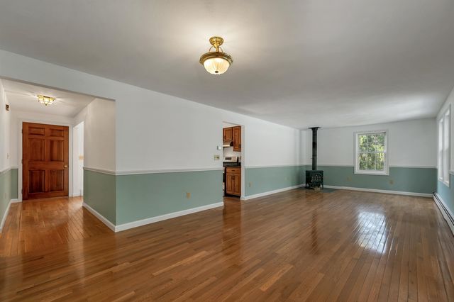 21 Mistwood Lane, Laconia, NH 03246
