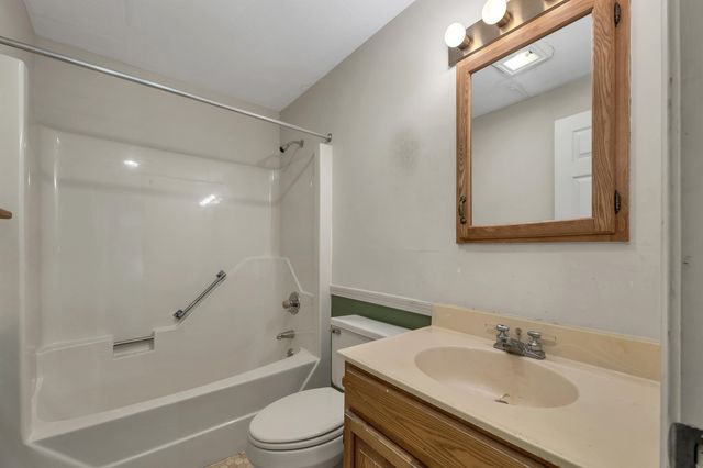21 Mistwood Lane, Laconia, NH 03246