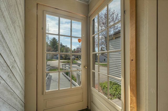 21 Mistwood Lane, Laconia, NH 03246