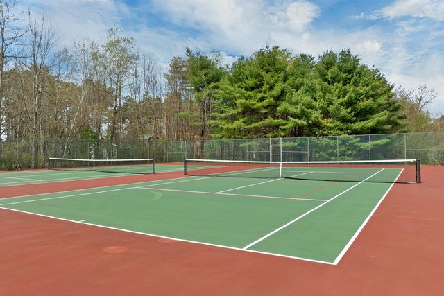 21 Mistwood Lane, Laconia, NH 03246