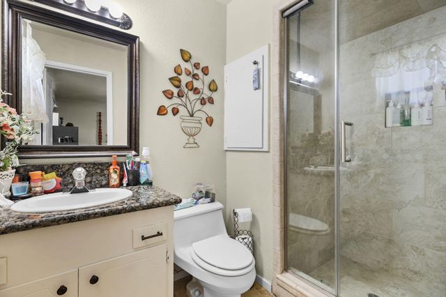 6624 Southgate Drive, Redding, CA 96001