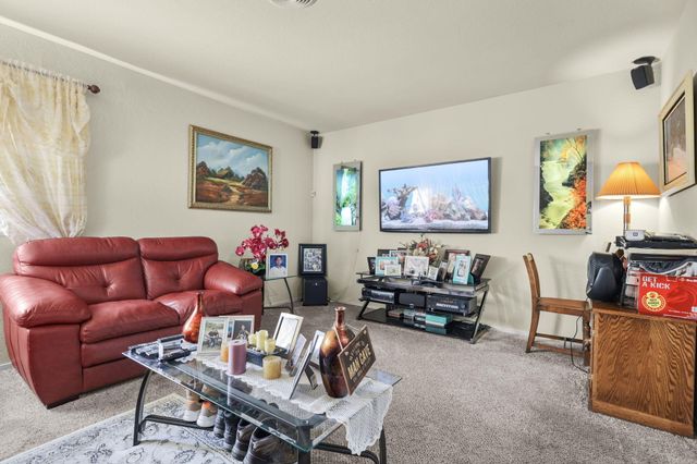 6624 Southgate Drive, Redding, CA 96001