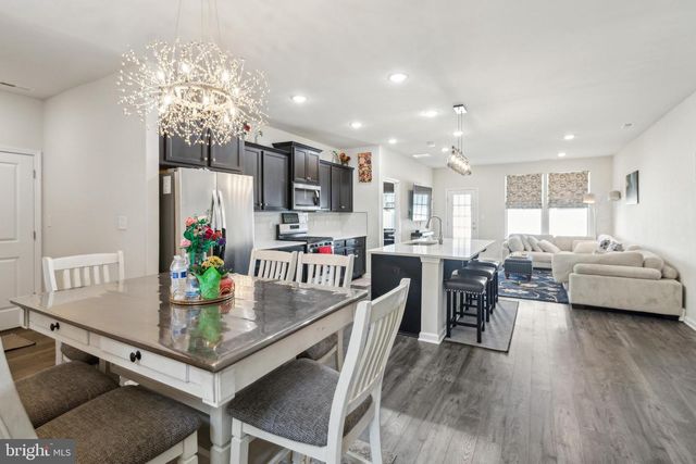 5 ROBERTA WAY S, Medford, NJ 08055