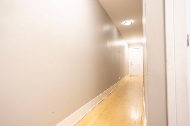 4453 S Lake Park Avenue 6, Chicago, IL 60653