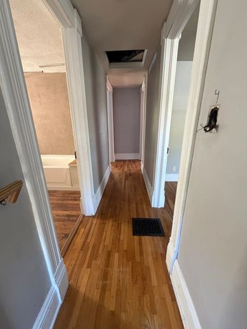 522 E Superior Street, Ottawa, IL 61350