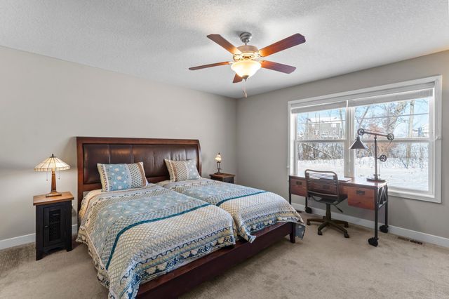 5848 Moonlight Way NE, Prior Lake, MN 55372