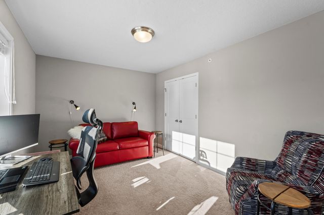 5848 Moonlight Way NE, Prior Lake, MN 55372