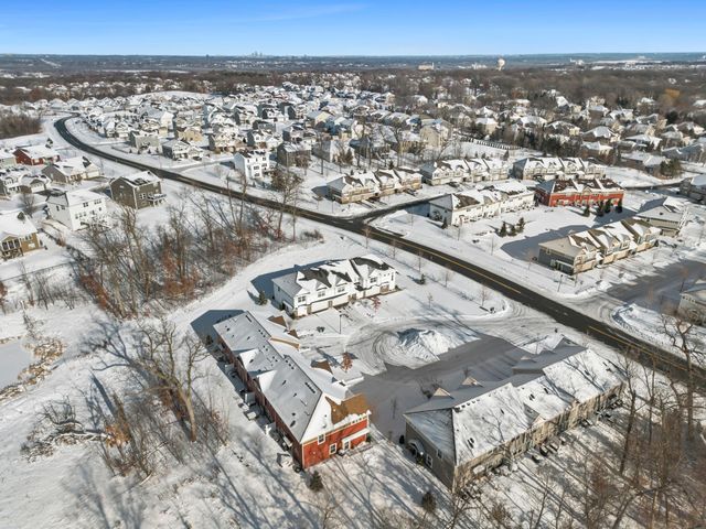 5848 Moonlight Way NE, Prior Lake, MN 55372