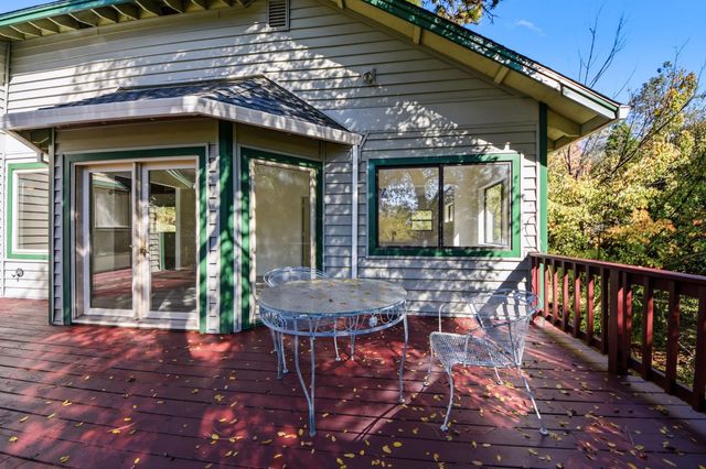 17634 Penny Ct, Grass Valley, CA 95949