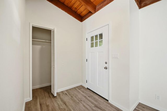 17634 Penny Ct, Grass Valley, CA 95949