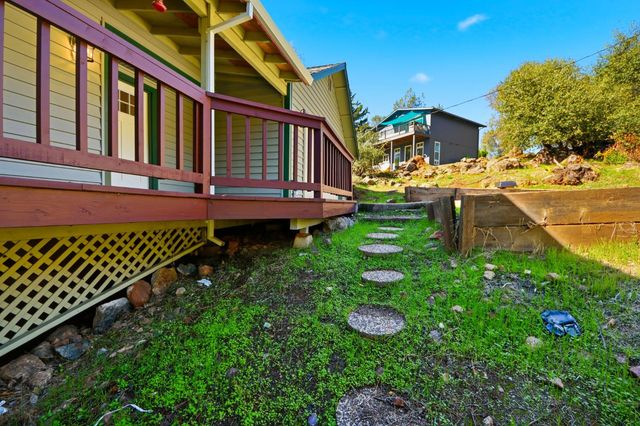 17634 Penny Ct, Grass Valley, CA 95949