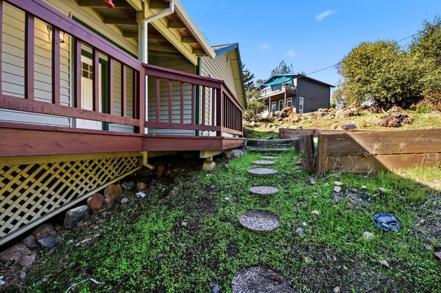 17634 Penny Ct, Grass Valley, CA 95949