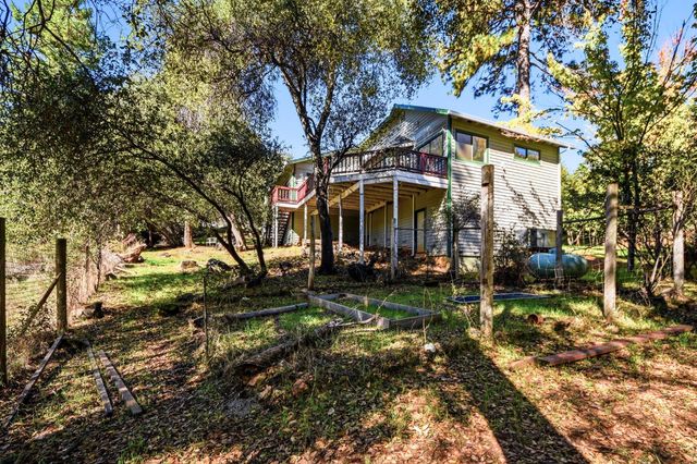 17634 Penny Ct, Grass Valley, CA 95949