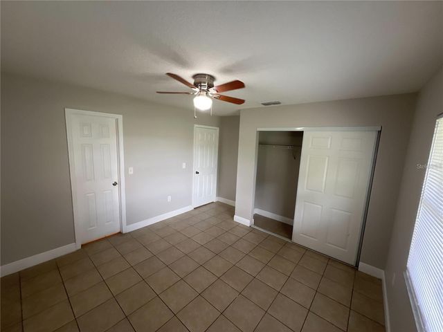 152 JULIE LANE Unit B, Auburndale, FL 33823