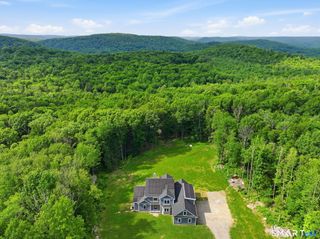 18 Bsullak Road, Barkhamsted, CT 06063