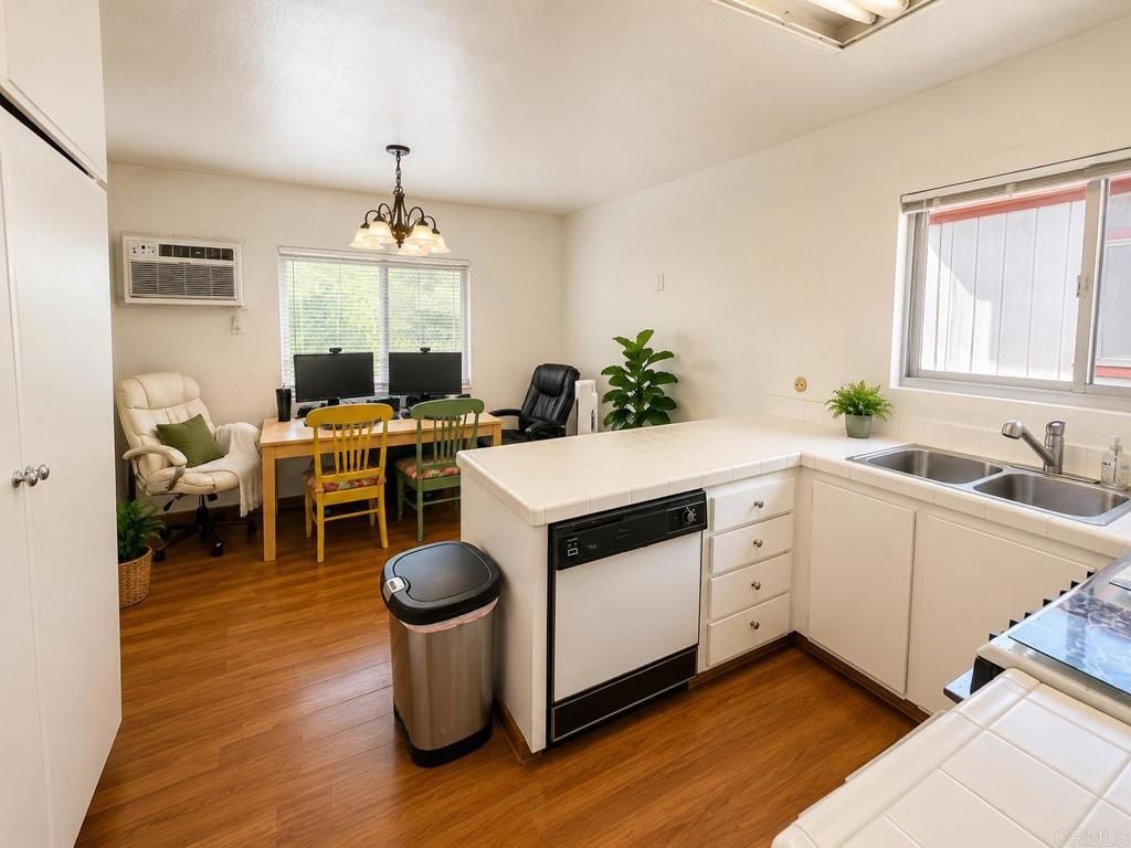 5473 Adobe Falls Rd- 16, San Diego, CA 92120 — photo 4
