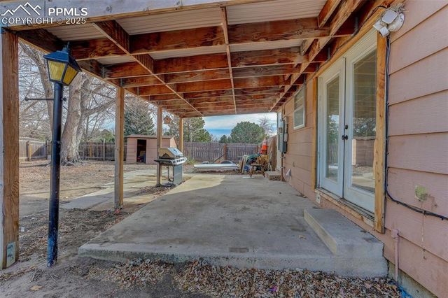 2801 Dawn Drive, Colorado Springs, CO 80918