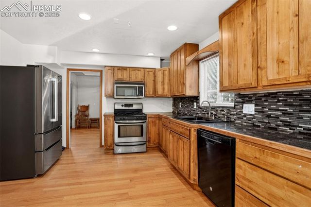 2801 Dawn Drive, Colorado Springs, CO 80918