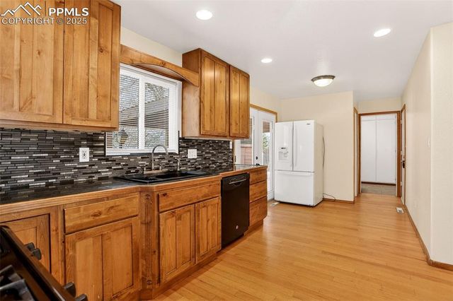 2801 Dawn Drive, Colorado Springs, CO 80918