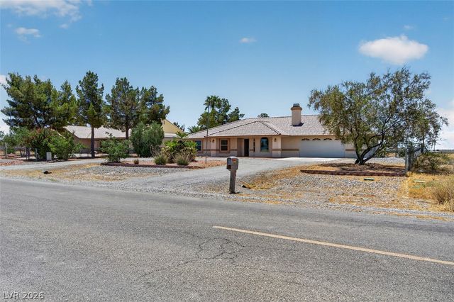 761 East Jaybird Street, Pahrump, NV 89048