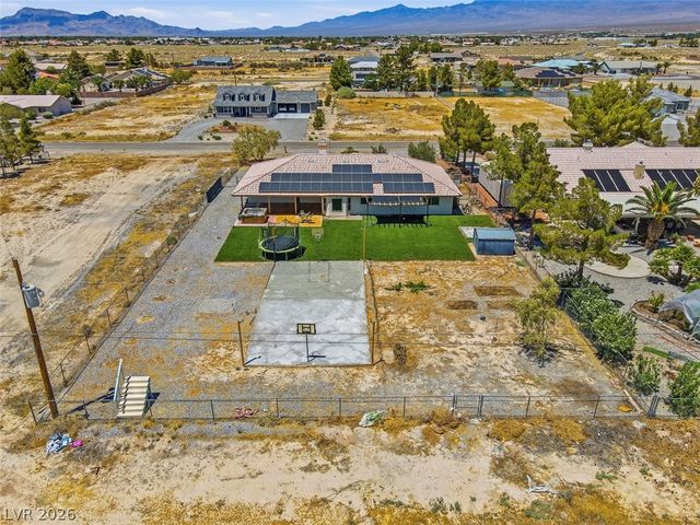 761 East Jaybird Street, Pahrump, NV 89048
